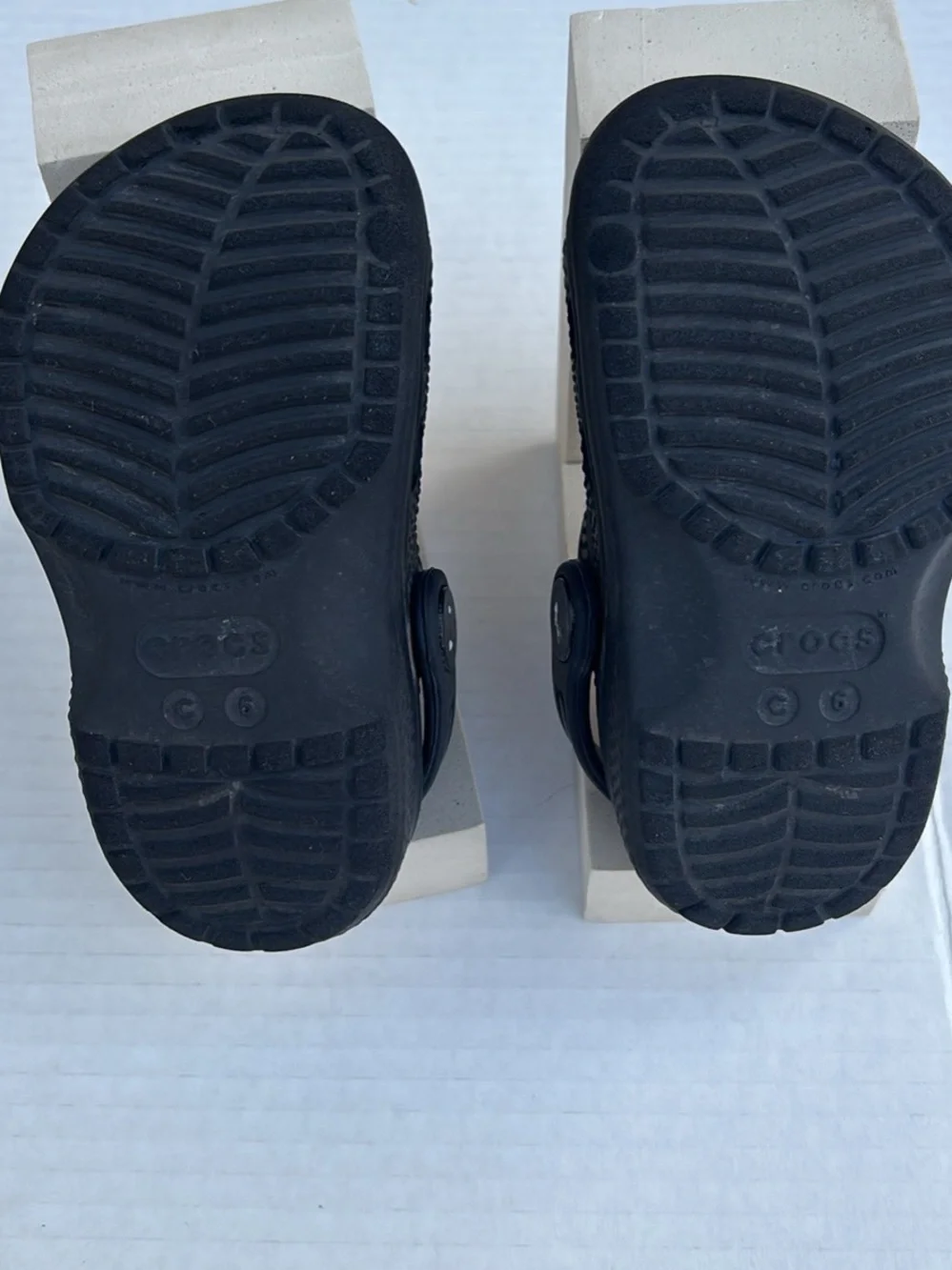 CROCS black kids